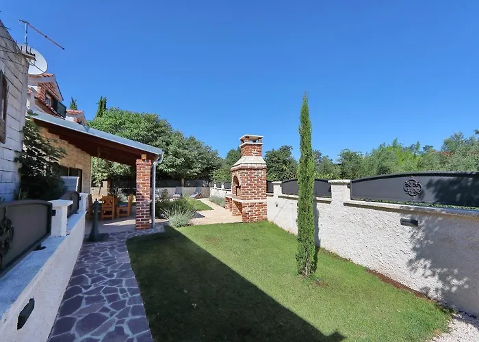 別荘 Stone Diamond ザダル