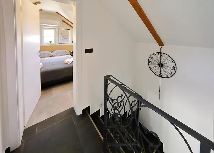 別荘 Stone Diamond ザダル