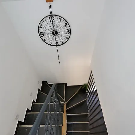 Stone Diamond Ferienhaus
