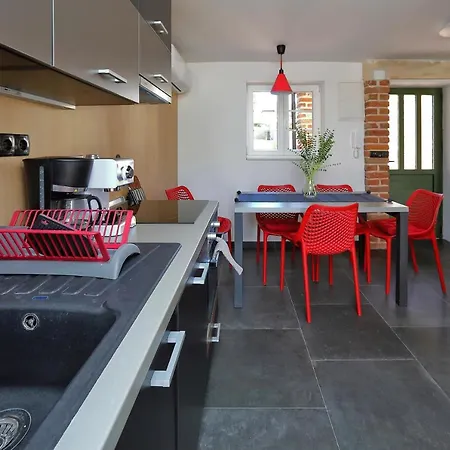 בית נופש Stone Diamond