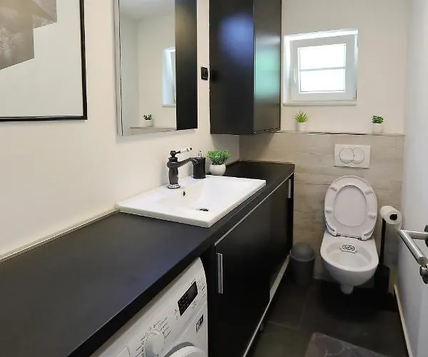 Stone Diamond בית נופש